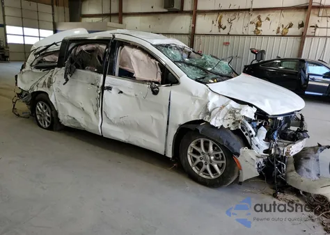 2023 Chrysler Pacifica Touring L z USA, uszkodzony, nr VIN 2C4RC1BGXPR532242